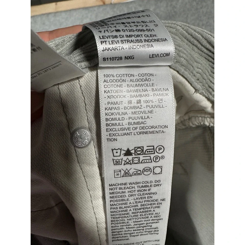 Levis 565 Loose Straight Corduroy Pants Mens 40x32 Gray A7221-0057 Cotton